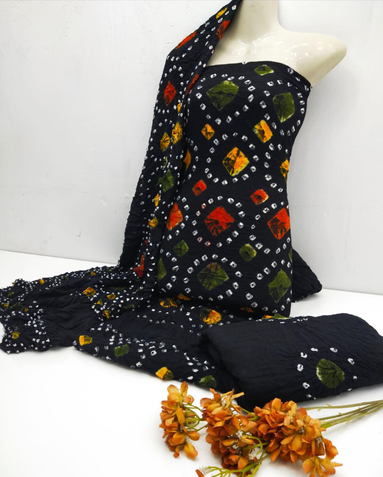 CHUNRI ARABIC LINEN