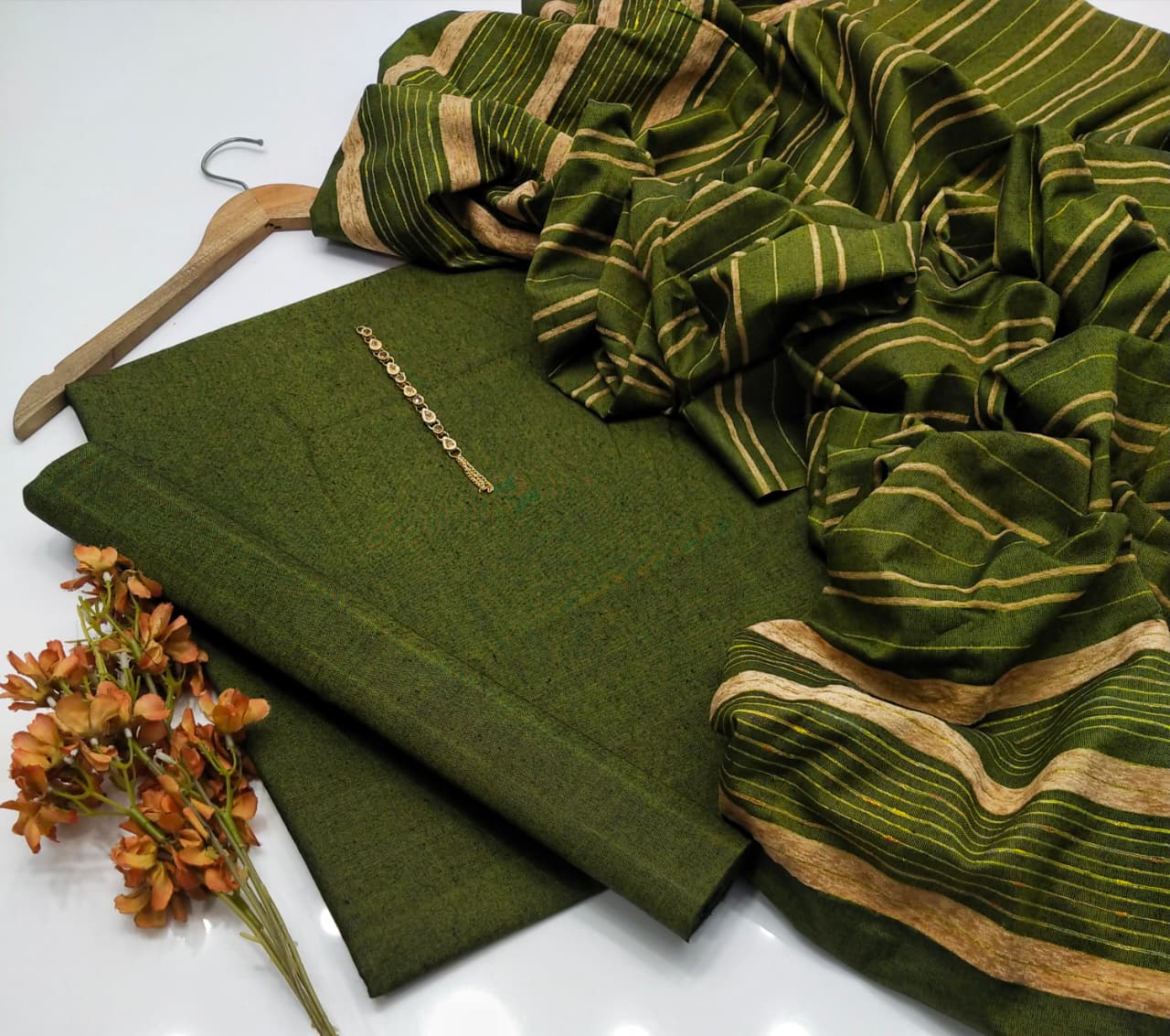 KHAADI SOOSI