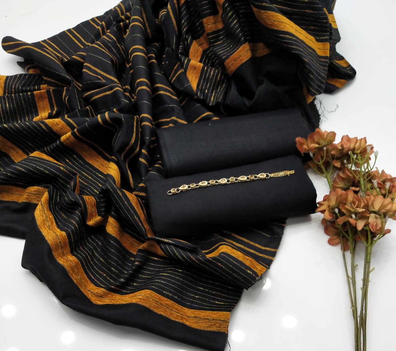 KHAADI SOOSI