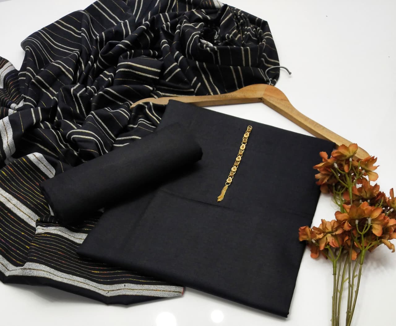KHAADI SOOSI