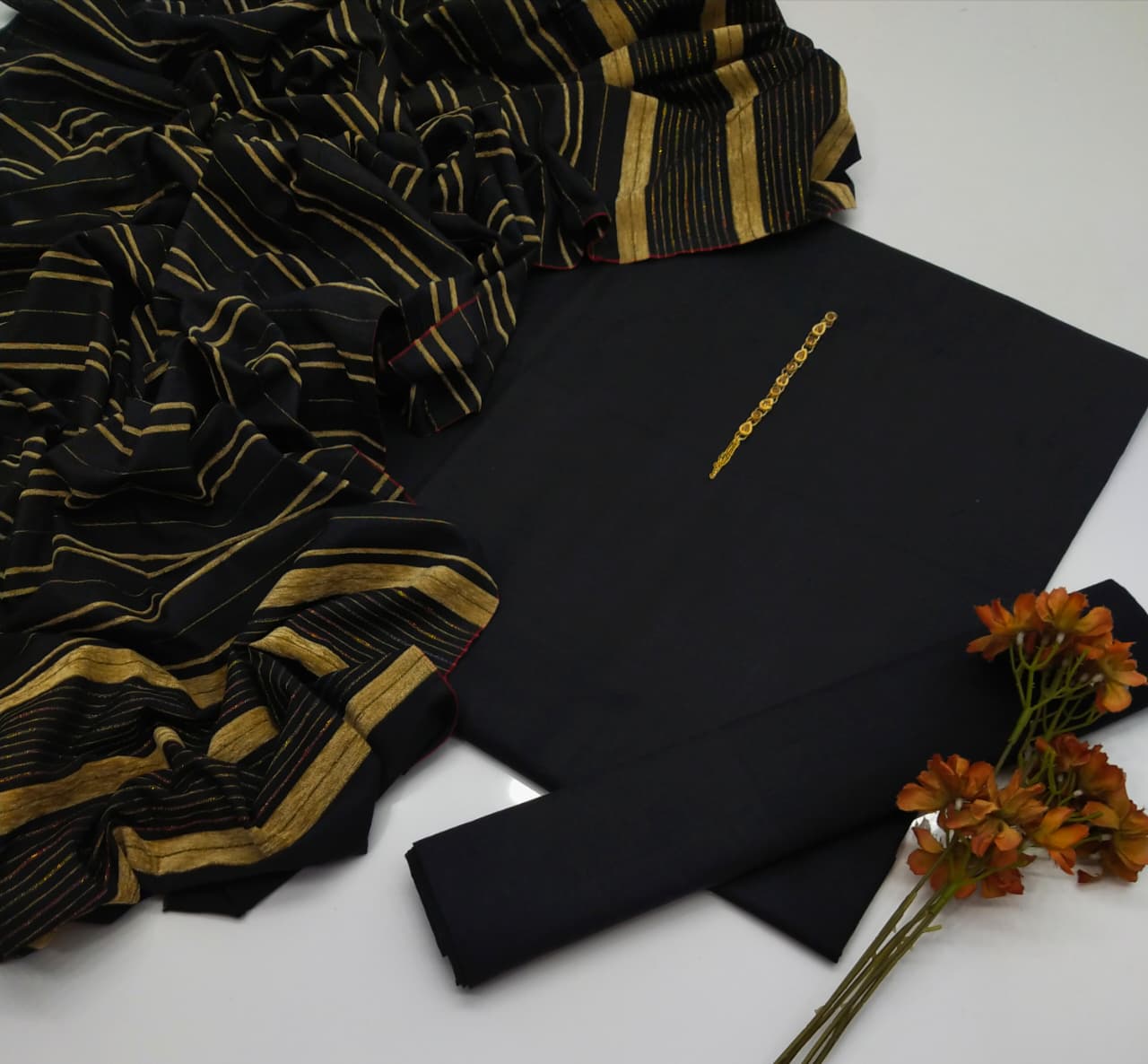KHAADI SOOSI